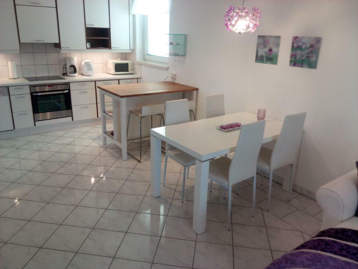 Orchidee Διαμέρισμα Wiener Neudorf Εξωτερικό φωτογραφία